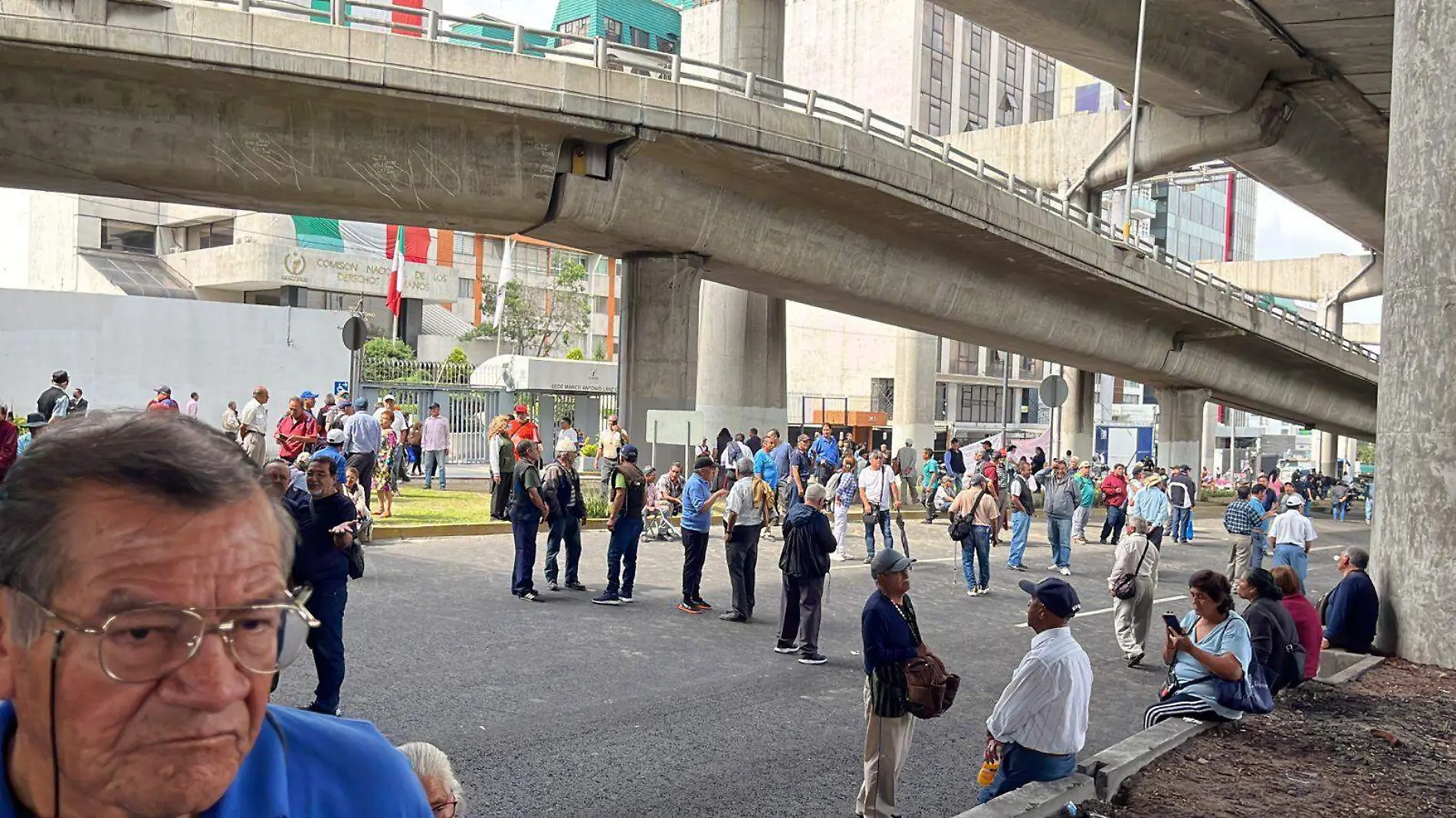 Bloqueos en Anillo Periférico Sur